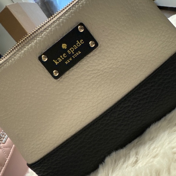 Kate Spade crossbody - Picture 1 of 4